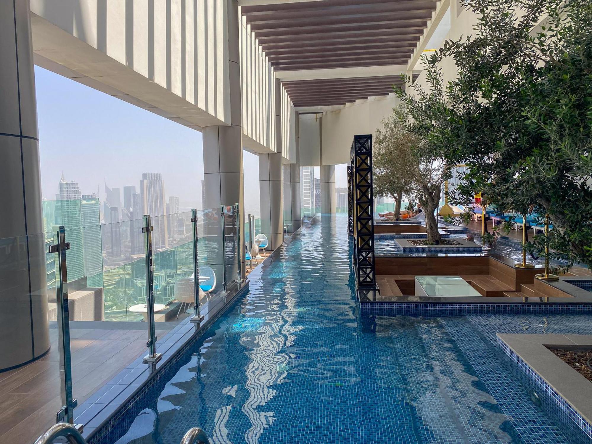 Burj Khalifa Views 2Br With Infinity Pool Downtown Appartement Dubai Buitenkant foto